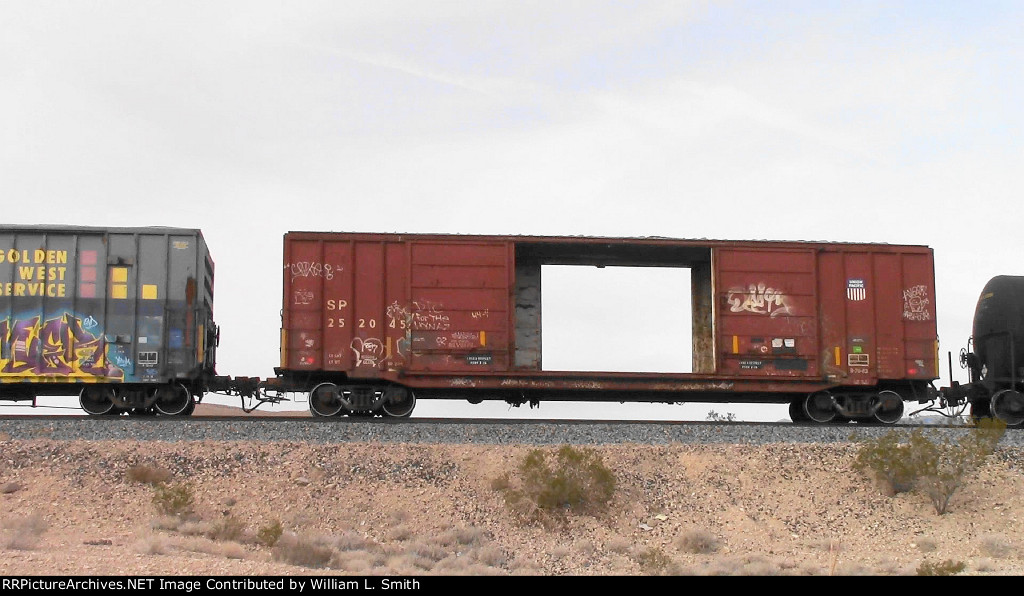 EB Manifest Frt at Erie NV W-Pshrs -33